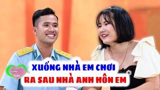 Chàng Thượng Úy Mạnh Bạo Xuống Chơi Rủ Em Ra Sau Nhà Cao Thủ Không Bằng Tranh Thủ | Vợ Chồng Son