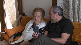 La iaia Angeleta, una dona de 92 anys que triomfa a Instagram