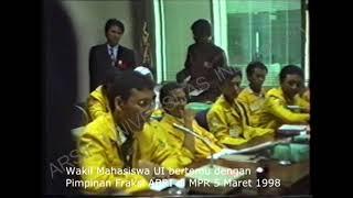 06 Ketua SMUI Rama Pratama Pimpin Demo Reformasi 1998
