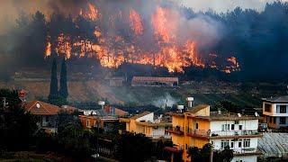 Turkey wildfires: Several dead and many injured as blaze rages across south of country