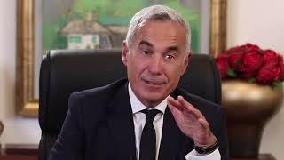 Călin Georgescu răspunde: ”Cum a fost copilăria dumneavoastră?”