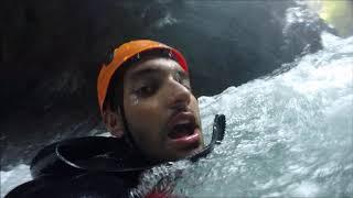 Pyrénées Canyoning / barranco de Núria con mucha agua.