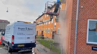 Rensning af sejl på altaner   Super1Rent (balcony cleaning)