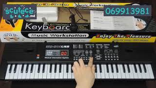 Обзор детский синтезатор, 61 клавиша 00256