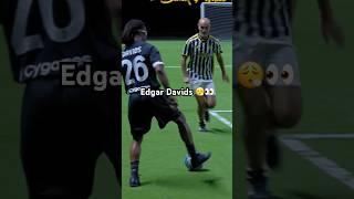 Edgar Davids still got it ‍