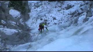 Cascades  de glace dans le  Ventoux