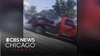 Tow truck drivers get into road fight on Chicago's Southwest Side