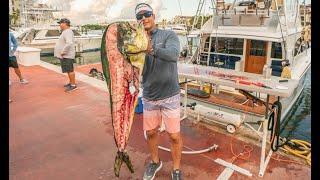 Sailfish, Giant Mahi Mahi and Cubera Snapper in Guatemala - Peter Miller Fishing