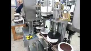 Plastic Bucket auto seal and capping machine- מכונה לאטימה ופיקוק לדליי פלסטיק