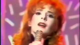 Mylène Farmer Ainsi soit je... La Une est à vous TF1 07 mai 1988