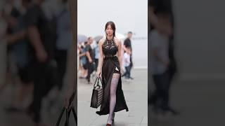 beautiful girl street fashion outfits style #tiktok #chinesefashion #mejoresstreetfashion #shorts