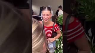 Hailey Bieber meeting her fans#fashionblogger #model #fashionmodel #haileybieber modellingtips