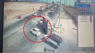 Pampore road accident caught on CCTV camera