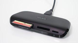 This USB memory card reader has one major limitation