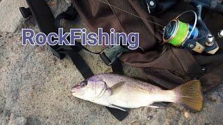 Рыбалка со спиннингом на Чёрном море / Rockfishing / Геленджик