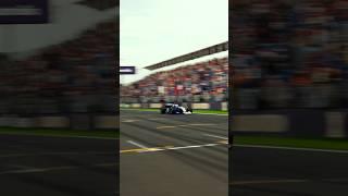 Valtteri Bottas drives a 1999 BAR around Albert Park!