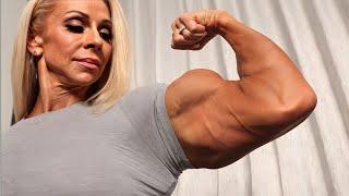 Strong Muscle Star Mindi O'Brien Female bodybuilder