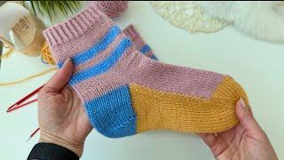 Вяжем модные носки спицами из остатков пряжи! Подробный мастер класс! knitting socks