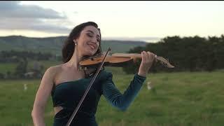 Evangeline Victoria - ‘Carol of the Bells’ on Violin | Benny's Coming Together Christmas 2022