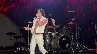 Benson Boone "Beautiful Things" 12/9/24 Jingle Ball 2024 Chicago