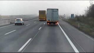 Sinnloses Überholen - Overtaking stupid