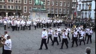 20150718 Schützenfest Düsseldorf Schützenzug Rathaus