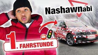 Erste Fahrstunde (SCHALTUNG) mit Nashawn ‍ | Fischer Academy - Die Fahrschule