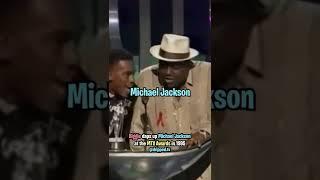 Biggie Daps Up Michael Jackson During Award Show