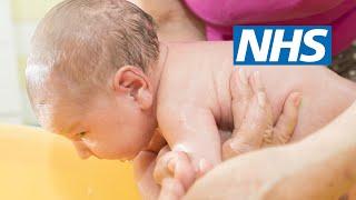 How do I bath my baby? | NHS