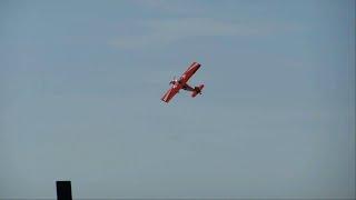 Aerobatics by American Champion 8KCAB Super Decathlon