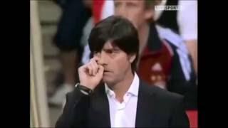 Joachim Löw - Scratch and Sniff