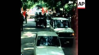 SYND 19 9 78 CUBAN PRESIDENT, FIDEL CASTRO, VISITS TEXTILE FACTORY IN ETHIOPIA