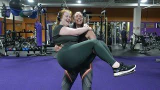 I Challenged Katie & Sydney to piggyback Me ! Two Girls Lift Lizzy | Mercy Challenge !!!