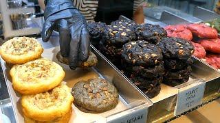 The fun of choosing a variety of high-quality cookies! - Korean street food