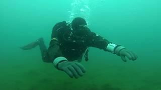 Technical diving skills- Mask switch. Kleifarvatn, Iceland.