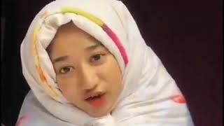 Cewek cantik tiktok hits viral | selimut challenge