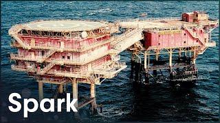 Leman Gas Field: How Gas Platforms Are Decommissioned | Engineering Giants