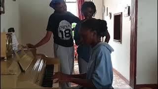 piano lessons at home