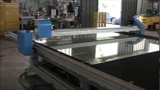 Mesa automática para corte de vidrio / Automatic glass cutting table OCS Glass