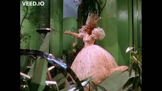 The Wizard of Oz - The Good Witch Helps Dorothy