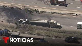 Cierran una autopista de Colorado tras el choque que provocó el incendio de un camión cisterna