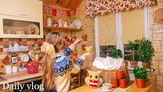 Slow living away from the bustle. Cozy winter days in my country kitchen. Sewing a cute doorstop owl