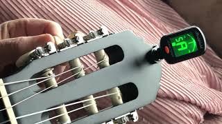 Using Guitar tuner to tune your acoustic guitar