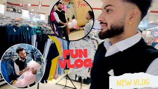 Dosto ke Sath Mall or Restaurant Mai Masti  | Funny Vlog | Haryana gang #viral #vlog #friends