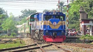 Dhaka bound Benapole Express Train entering Jessore jn for locomotive coupling