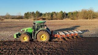 JOHN DEERE 7310R mit ein KUHN Kuhn VARI-MASTER 153 Pflug / 4K