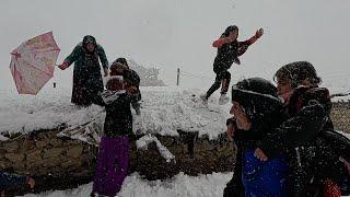 Whole village covered Spectacularly in Snow, DOORA official channel