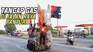 VESPA EXTREME GAS POL DI JALAN PANTURA