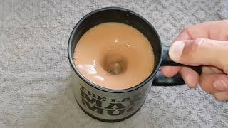 Automatic self stirring mug