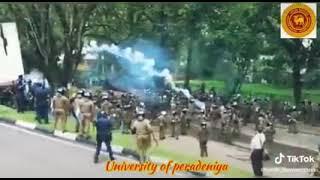 sri lanka 2022.04.04 peradeniya University student vs sri lankan police